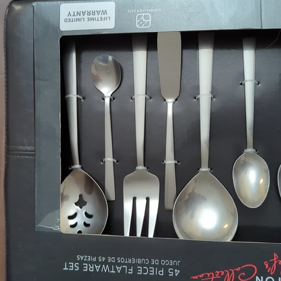 Crofton Chef's Collection 45 Piece Flatware Set - Picture 4 of 6